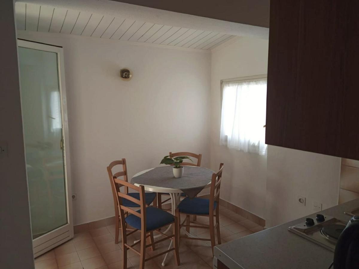Apartman Biokovo Baska Voda Luaran gambar