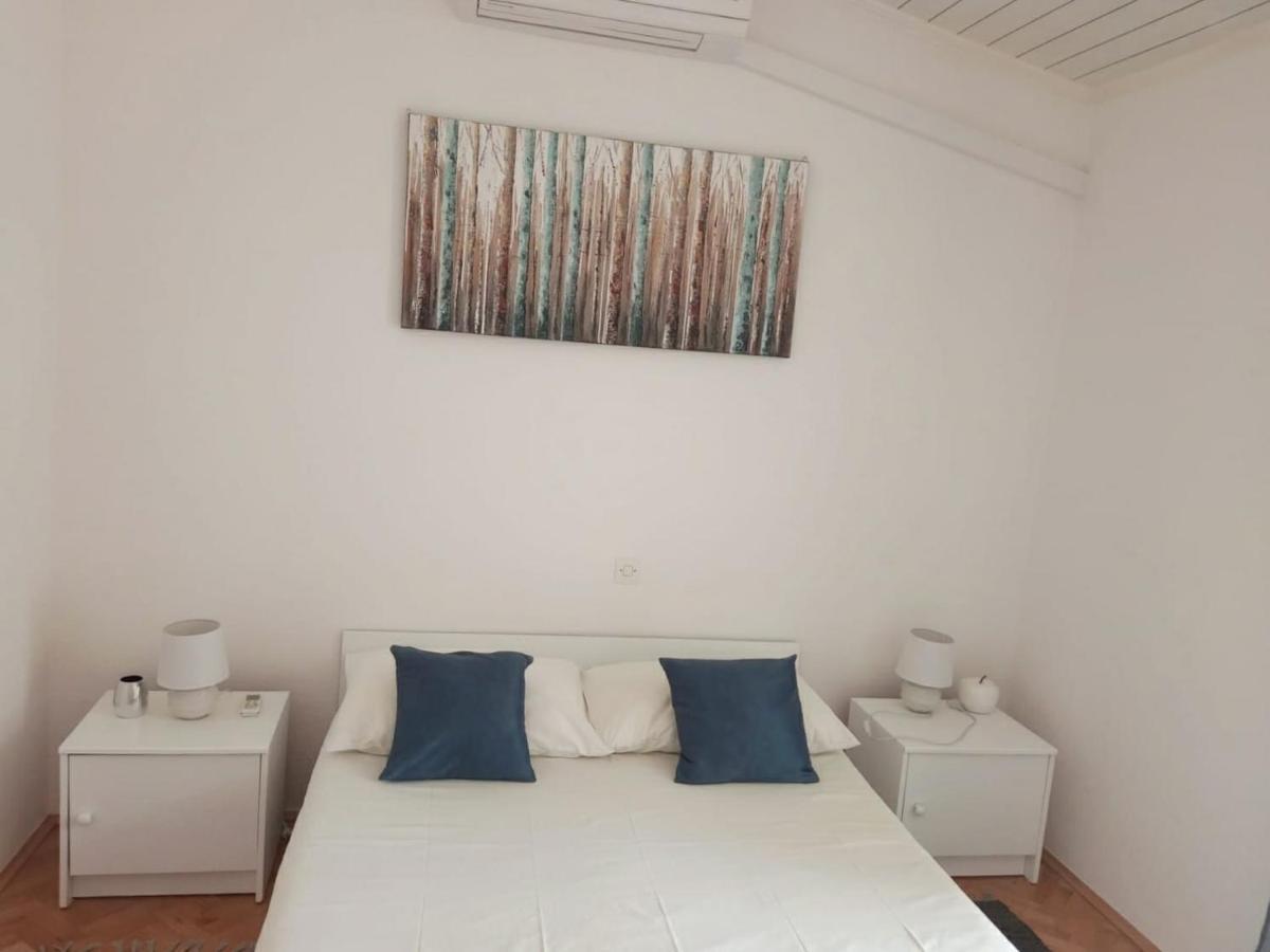 Apartman Biokovo Baska Voda Luaran gambar